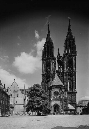 Meißen, Dom, Ansicht von Westen mit Fürstenkapelle