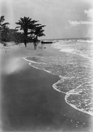 Strand bei Bata : Blick auf den Strand bei Bata.