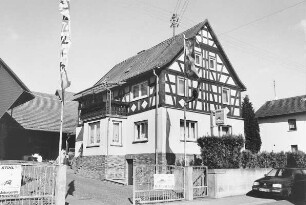 Wohnhaus, Fachwerk; Gründau, Hainstraße 21