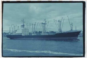 Trier (1967), Hapag.- Hamburg-Amerikanische Packetfahrt-Actien-Gesellschaft, Hamburg