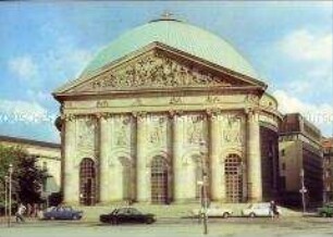 Die St.Hedwigs-Kathedrale in Berlin