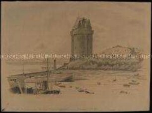 Blick auf Turm und Befestigungsanlagen von Saint-Servan-sur-Mer bei Ebbe