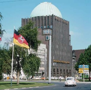 Hannover. Anzeiger-Hochhaus