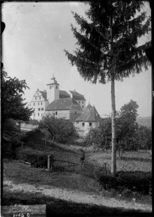 Huchlingen Gebäude - Anwesen mit Garten Außenansicht