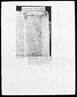 Medizinische Sammelhandschrift aus Werden — Initiale D mit anschließender Leiste, Folio 104recto