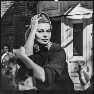 Sophia Loren zu Gast beim Berliner Ensemble im Juni 1962, Bild 3. SW-Foto © Kurt Schwarz.