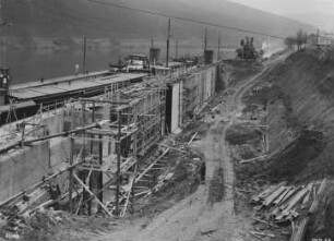 Baustelle Schleuse Horkheim/Neckar