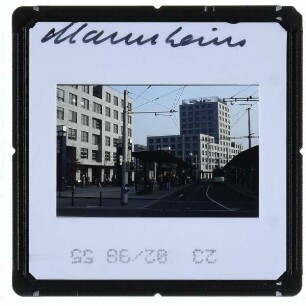 Mannheim, Hauptbahnhof : Bebauung des Bahnhofvorplatzes
