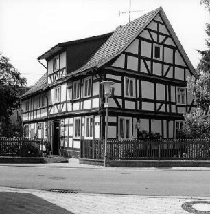 Großalmerode, Schulplatz 1