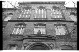 Kleinbildnegativ: Gutenberg-Schule, 1975