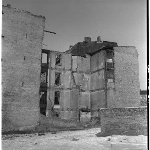 Negativ: Ruine, Bundesallee 123, 1955