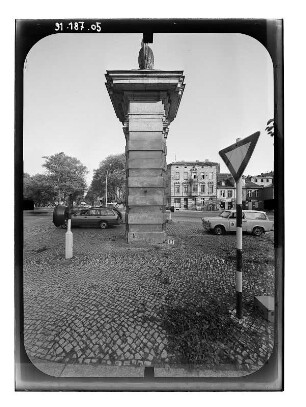 Potsdam. Jägertor (1733). Seitenansicht
