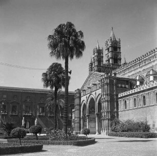 Santa Maria Assunta — Vorhalle