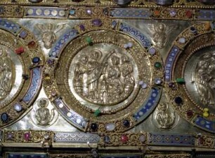 Schrein des heiligen Maurus — Der heilige Maurus predigt in einer Stadt