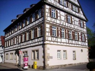 Stadtansicht - Mönchshaus (Kloster) in Übersicht mit Fachwerk-Obergeschossen
