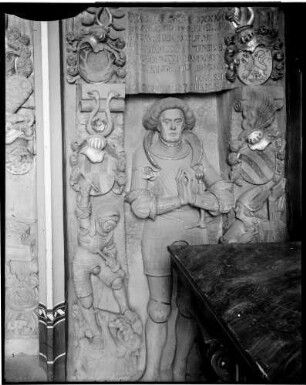 Kenzingen Sankt Laurentius Kirche Taufkapelle Epitaph Wolf von Hürnheim (gestorben 1533)