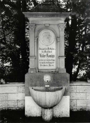 Denkmal für Pfarrer Kneipp in Bad Wörishofen