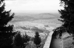 Schliengen: Schloss Bürgeln; Umgang am Schlossgarten