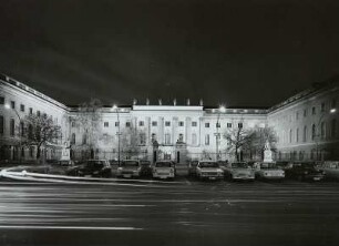 Humboldt-Universität, Nachtaufnahme