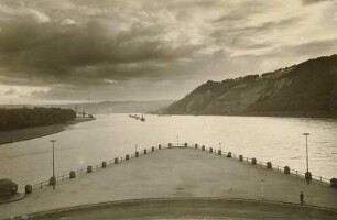 Koblenz, Deutsches Eck, Blick auf die Einmündung der Mosel in den Rhein