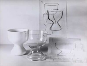 Kelchvase, Model und Zeichnungen von Wilhelm Wagenfeld
