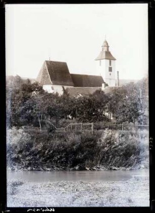 Kirche von Nordosten