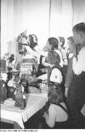 Kindergarten der Landespolizei, Weihnachtsfeier, Dezember 1950