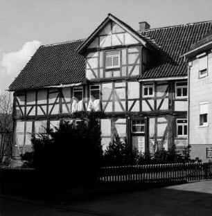 Großalmerode, Dorfstraße 7