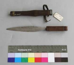 Messer mit Messerscheide