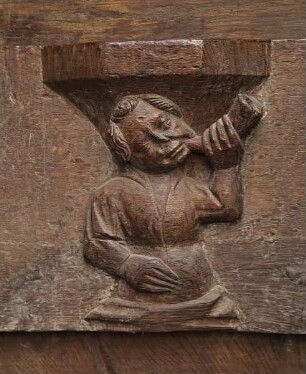Nördliches Chorgestühl — Hornbläser