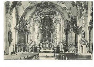 Innenansicht mit Hochaltar in der Klosterkirche Wald