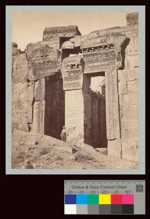 Porte du temple de Jupiter