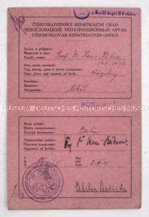 Tschechischer Ausweis zur Repatriierung eines deutschen Professors aus dem KZ Theresienstadt
