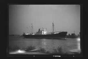 Duisburg (1951), Frachtschiff (reefer), Hamburg-Amerikanische Packetfahrt-Actien-Gesellschaft, Hamburg, Bau-Nr. 444