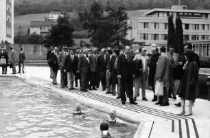 Zurzach, Schweiz: Freiburger Stadtrat besichtigt Thermalbad