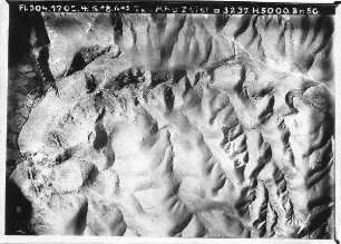 Tell Abu Zelet [?] gebel karantal [Berg der Versuchung]