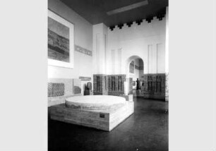 Aufstellung des Vorderasiatischen Museums im Pergamonmuseum, "Uruk-Raum"