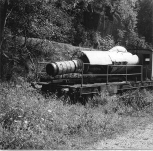 Triebfahrzeug (?) der Tschechischen Bahn (CD). Tschechien, an der Bahnstrecke Liberec–Kořenov