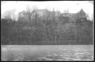 Wildenfels. Schloss mit Schlossteich