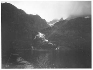 Wasserfall bei Digermulen auf Hinnöy (Lofoten) : Nordlandreisen. Norwegen. Wasserfall bei Digermulen auf Hinnöy (Lofoten)