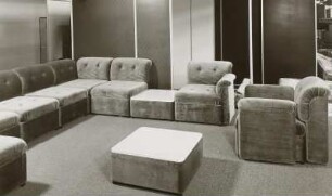 Sitzgruppe (Modell EG 5345)