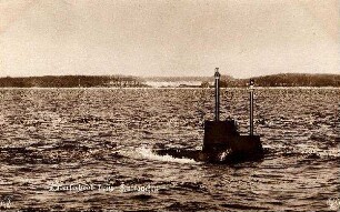 Kriegsmarine - Unterseeboot beim Auftauchen
