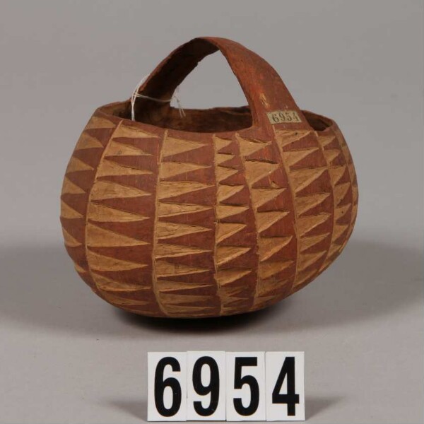 Coconut vessel