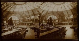 Das Innere der Festhalle auf dem Frankfurter Messegelände - Deutsches Turnfest