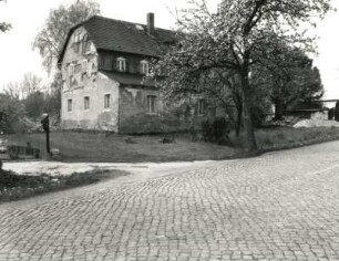 Panschwitz-Kuckau-Lehndorf, Bautzener Straße 12. Gehöft (1701/1800). Wohnhaus