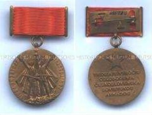 Medaille zum 30. Jahrestag der Befreiung der Tschechoslowakei