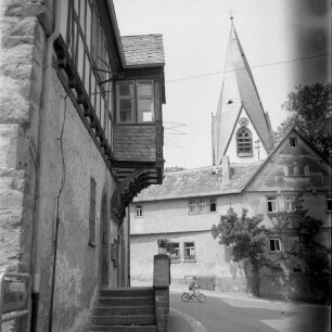 Münzenberg. Ortsteilansicht. Blick gegen Turm der evangelischen Pfarrkirche