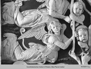 Altarretabel mit Mariae Himmelfahrt : Mariae Himmelfahrt mit Gürtelspende