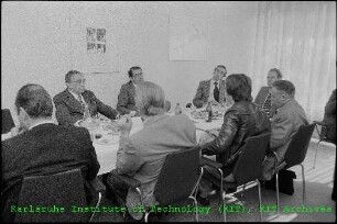 Besuch von Prof. Edward Teller (Senior Fellow, Hoover Institution, Stanford University) am Kernforschungszentrum Karlsruhe (KfK)