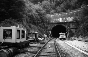 Triberg: Schwarzwaldbahn; Tunneleinfahrt [wohl Nordwestportal des Sommerau-Tunnels]